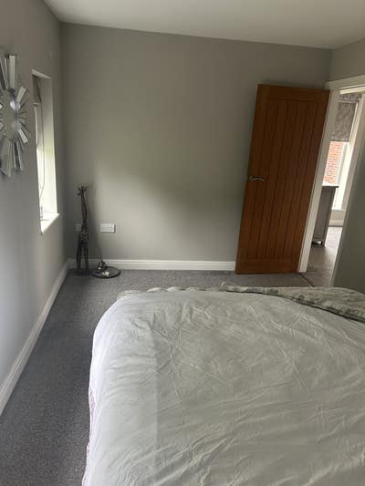 One bedroom to rent  Main Photo