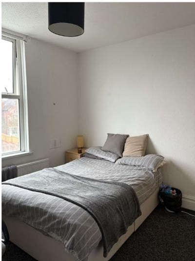 Tenancy Takeover - 8 Bed House Main Photo