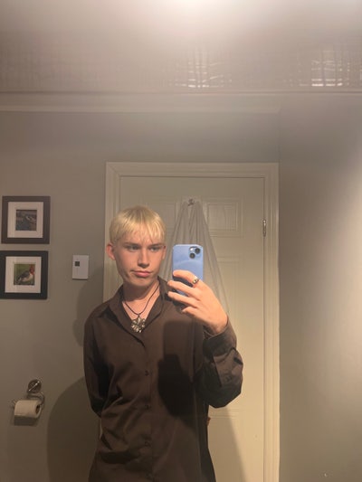 I’m looking for a new place to live, prefer... Main Photo
