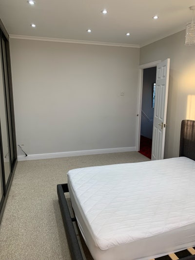 Room Main Photo
