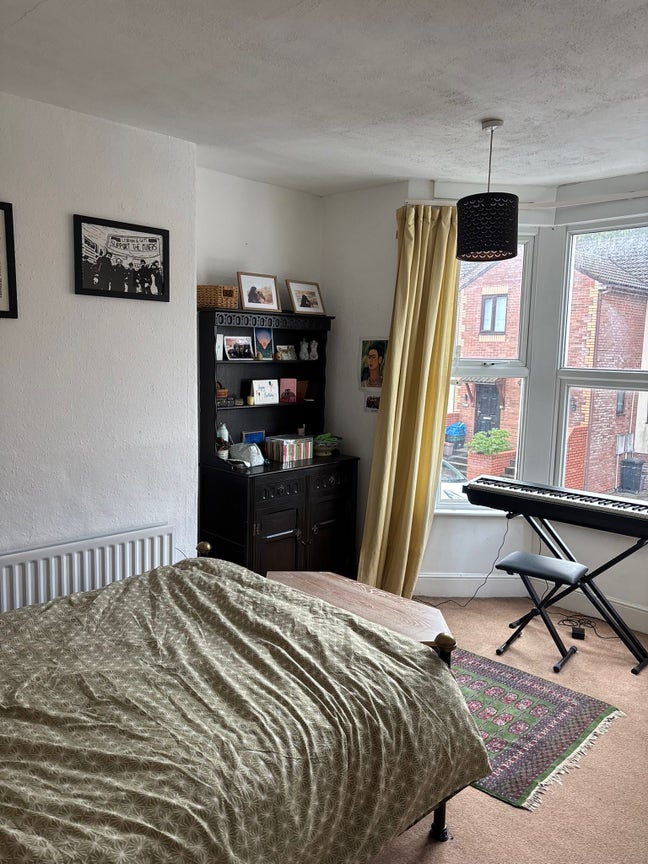 🌞 bright & sunny double room in bedminster 🌞 Main Photo