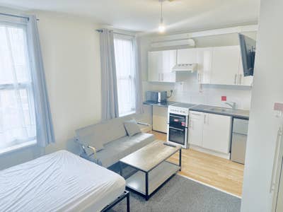 Modern Studio📍RG1 prime town📍 Main Photo