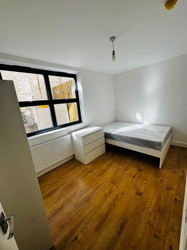 Modern Double Rooms in Thornton Heath  Main Photo
