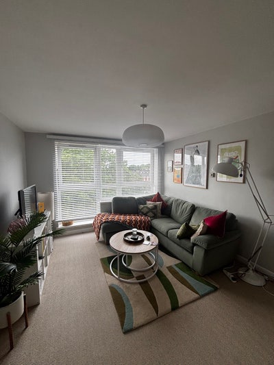 Bright & Airy Double Room Tulse Hill - Female Only Main Photo