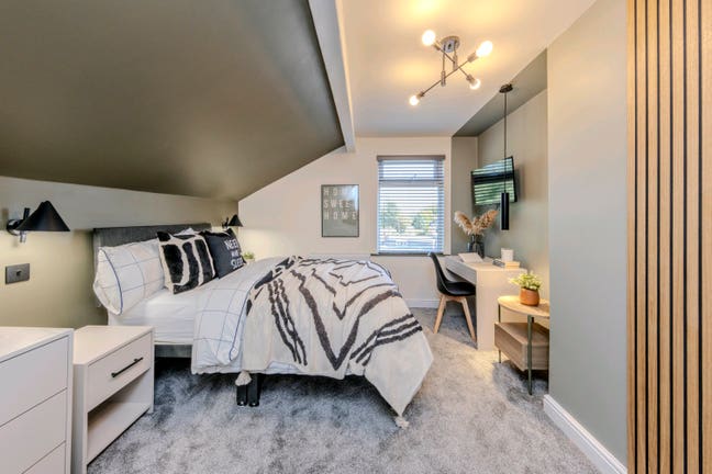 Luxury En-Suite Rooms with Private Apartment-Style Main Photo