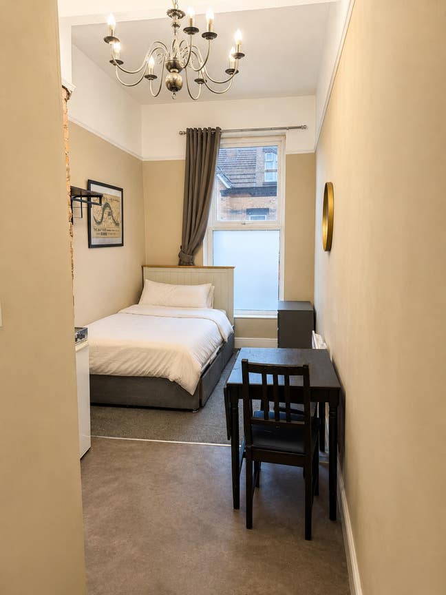 Ensuite studio in  Kensington - Prescot Rd Main Photo