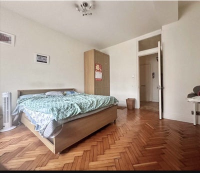 Cozy room in Bayswater close to station Main Photo