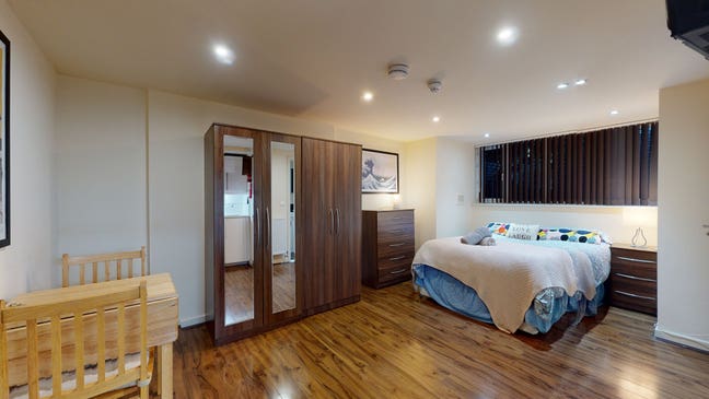 Quite Studio Flat in Wilsden Green  Main Photo