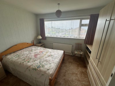 Cranfield Double Rooms ideal for prof. /graduates  Main Photo