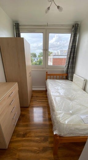 Cozy Single Room in 5-Bed Flat | SW15 Roehampton Main Photo