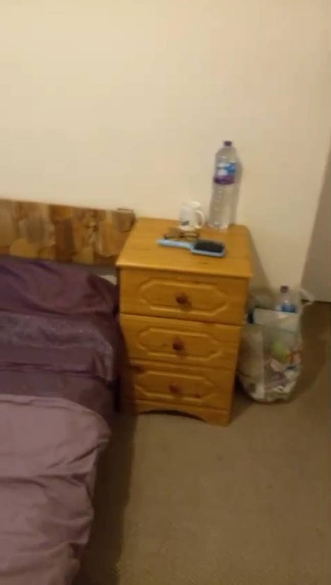 Master bedroom available in RM3 Main Photo