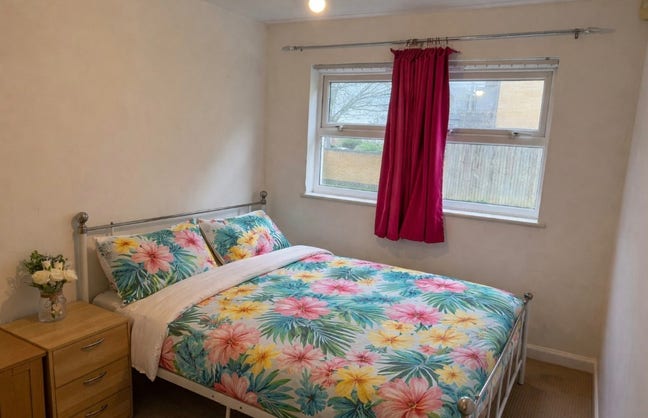 Fully Furnished Double Room Available Main Photo