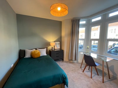 Sandy Park - High Spec En-Suite Rooms INC BILLS Main Photo