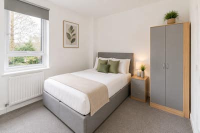 2 Ensuite Double Rooms Available Now –  Mile End  Main Photo