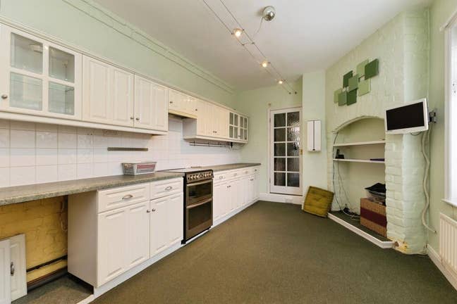 Rooms Available – Dss/Housing Benefit Welcome Main Photo