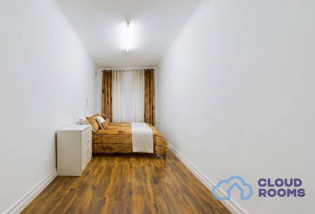 East London 🏠 – E13 🏠 Plaistow / Newham Zone 2/3 Main Photo