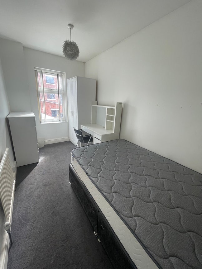 Furnished double room Leicester - Near DMU 🔥 Main Photo
