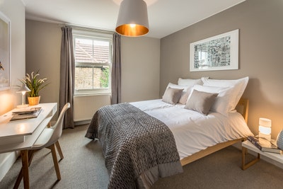 Large double on Clapham Road- all bills inc!  Main Photo
