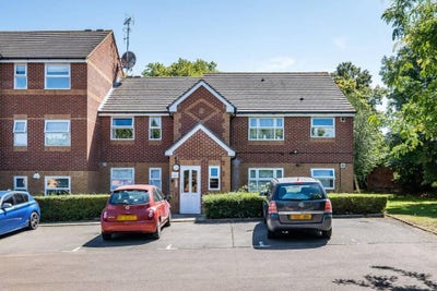 *WOW!* A Simply Stunning and Exceptional One Bed! Main Photo