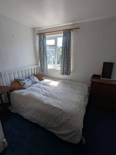 Double room in St David's- 10 mins walk to coast Main Photo