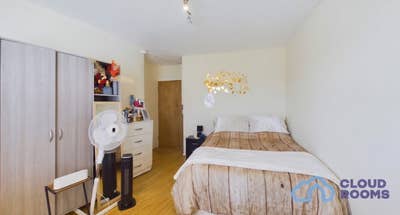 Two Rooms – N17 🏠 Haringey / Tottenham Zone 3 Main Photo