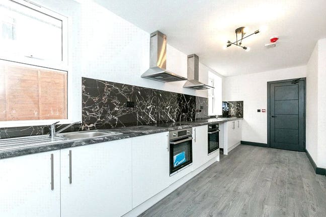**Zero Deposit Option Available** Main Photo