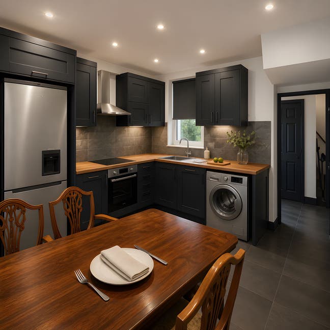 2 bedrooms house to rent (Eastham) Main Photo