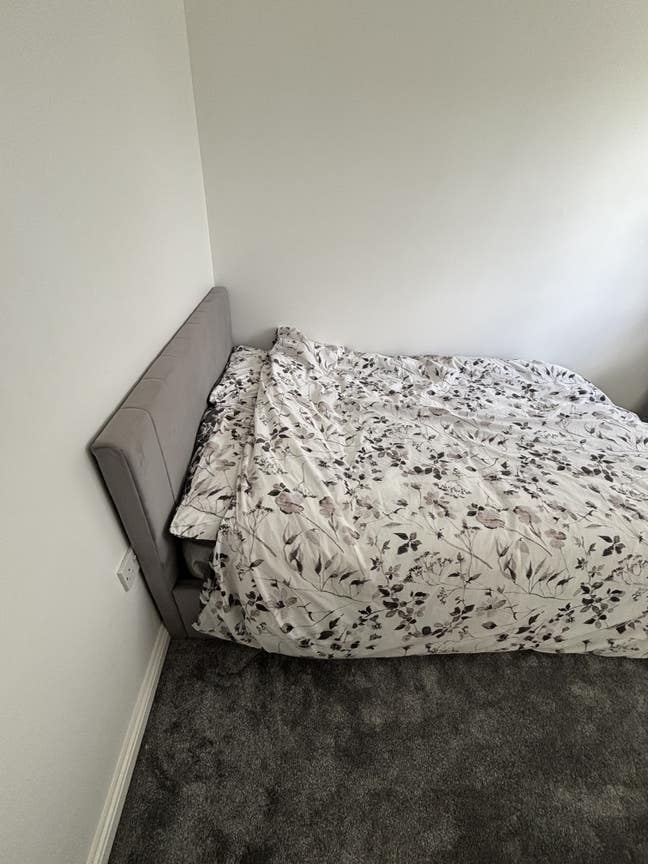 Room for rent  Main Photo