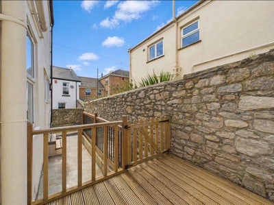 Room Available 2 June - North Road, Plymouth Main Photo