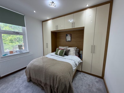 Spacious 1 Bedroom Flat on Carshalton Road - Sutto Main Photo