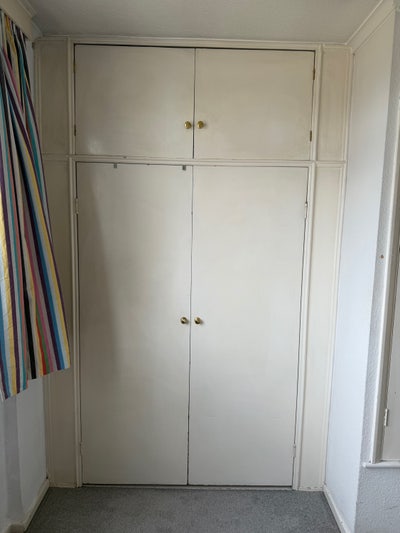  Double Room in East Putney with large storage  Main Photo