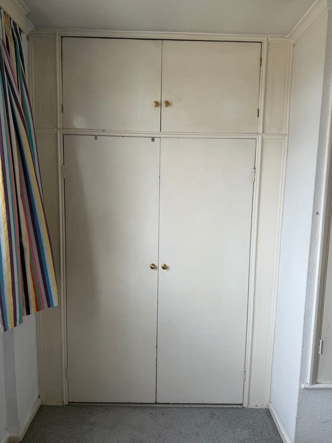  Double Room in East Putney with large storage  Main Photo