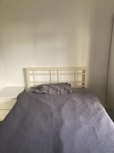 Large bedroom  Main Photo