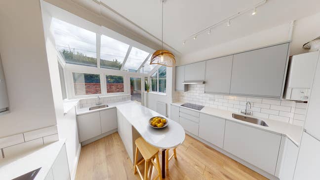 1 Student Room Left in This Nine Bed House!! Main Photo