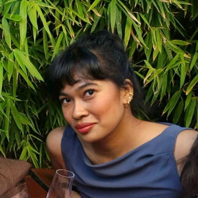 Carole, 27,  looking for a flatshare or a buddy up Main Photo