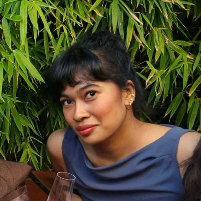 Carole, 27,  looking for a flatshare or a buddy up Main Photo