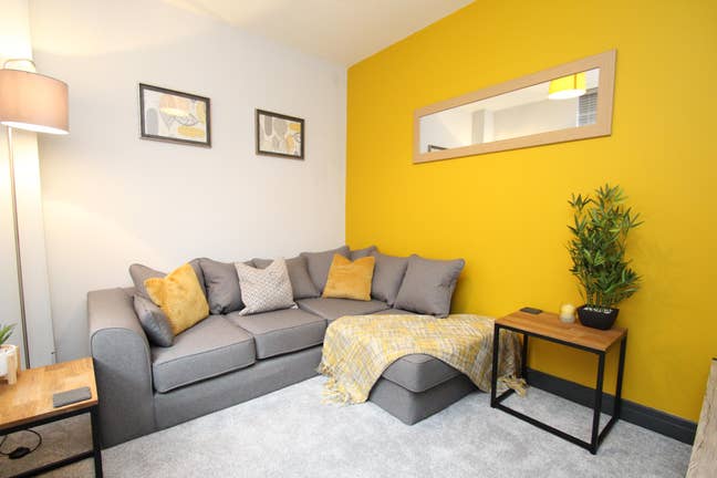 Nowell Place|5 Available Rooms|All Bills Included Main Photo