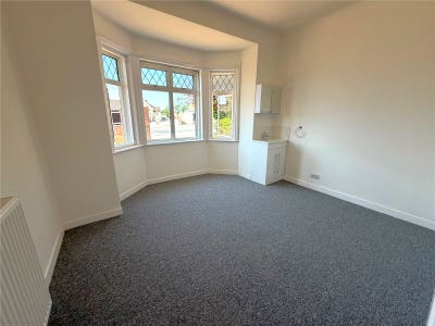 5 Double Rooms Available Now Main Photo