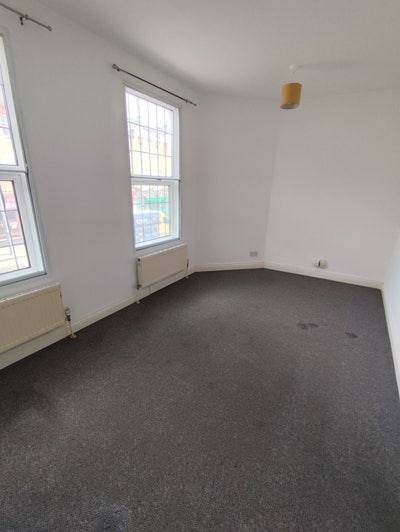 2 Bedroom Flat for rent in Leyton/stratford Main Photo