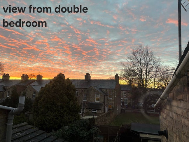 South facing garden view double central Cambridge Main Photo