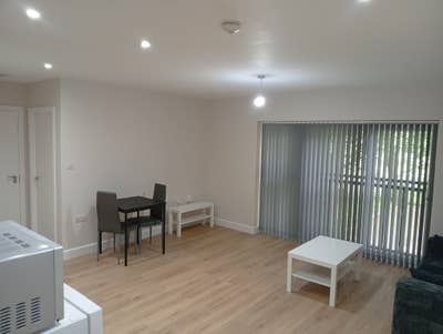 2 Bedroom Flat- Must Be on Uc/Pip/Carers/Lwcra Main Photo