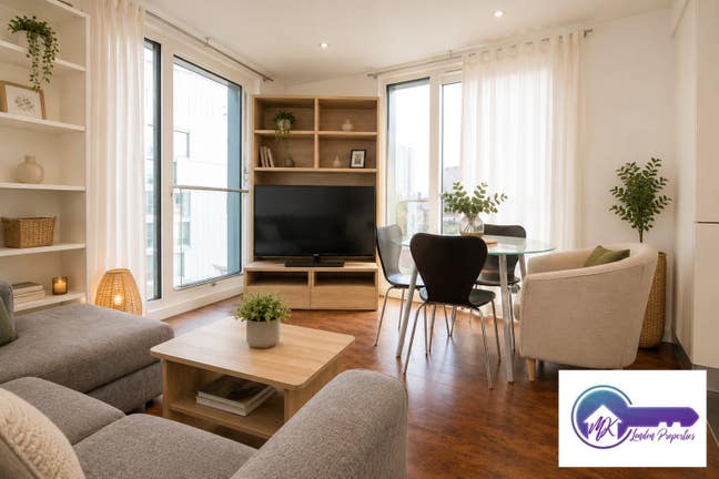 2 Bed 2 Bath in Farringdon Available from June Main Photo