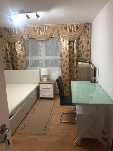 Large double room in  SE17  Main Photo