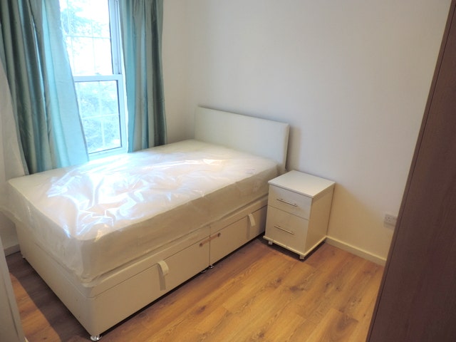 SE8, Room available Main Photo