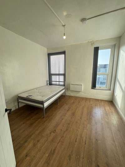 1 Bedroom Flat is available for rent in - S3  Main Photo