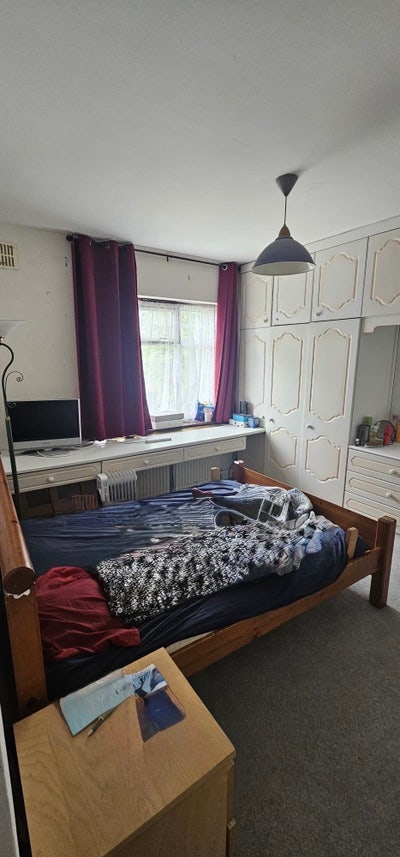Double room next to Mill Hill Broadway  Main Photo
