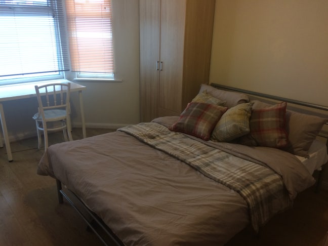 Double bedroom in Hoole  Main Photo