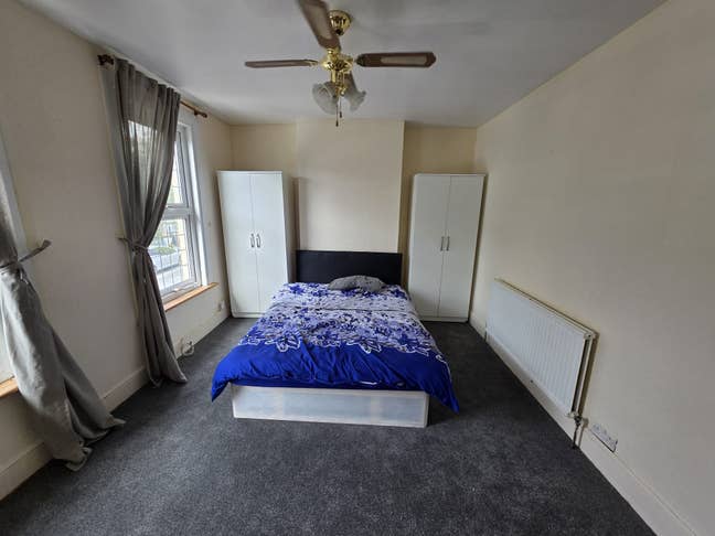 ✨ 🛏️ Large Double Room to Let in - Croydon Main Photo
