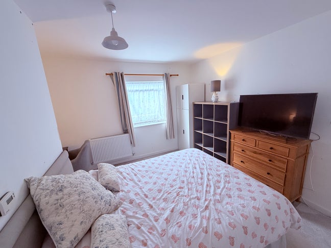 En-suite master room Main Photo