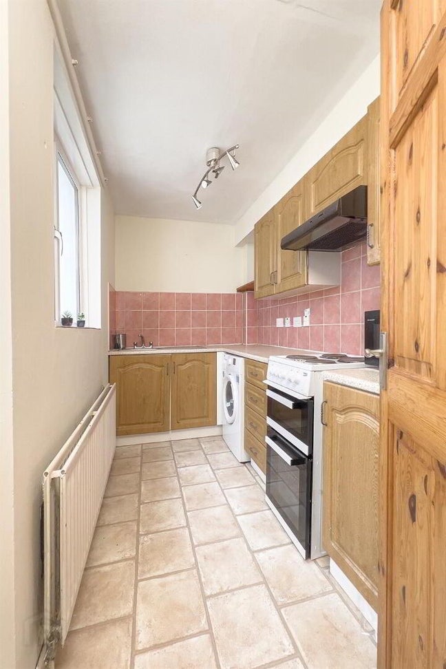 Double room available from 25-06-2026 Main Photo